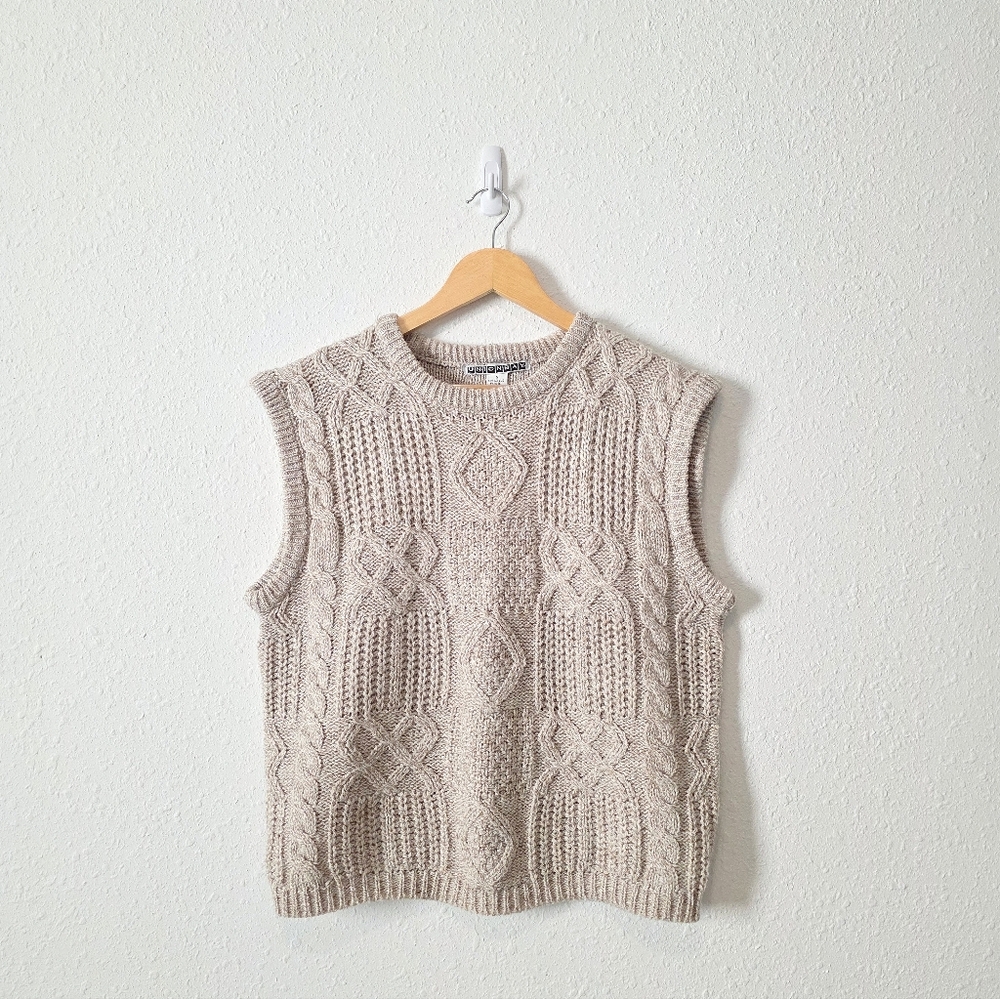 Vintage Cream Cable Knit Sleeveless Sweater Vest
